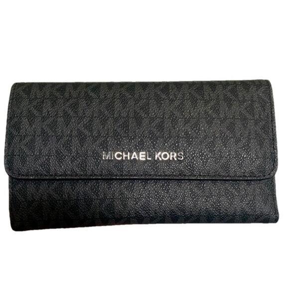 Michael Kors Brown Signature Jet Set Wallet - Picture 1 of 5